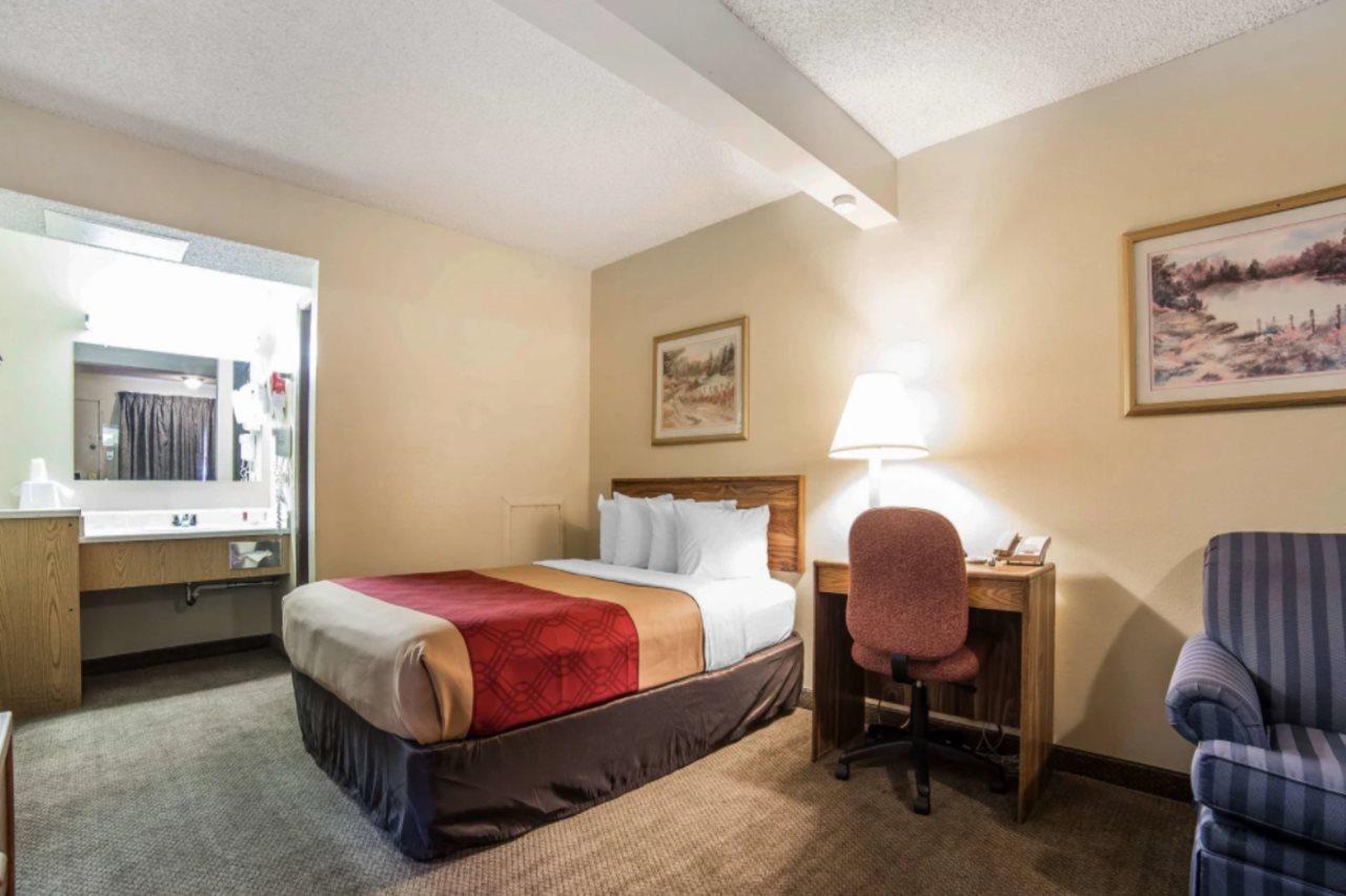 Econo Lodge ロックスプリングス エクステリア 写真